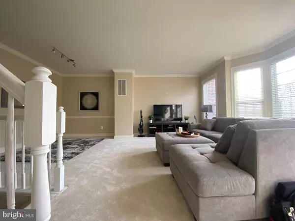 Ashburn, VA 20147,44270 SUSCON SQ