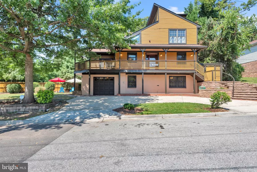 8200 POTOMAC AVE, College Park, MD 20740