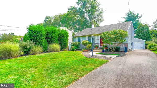 Warminster, PA 18974,460 KALMIA ST