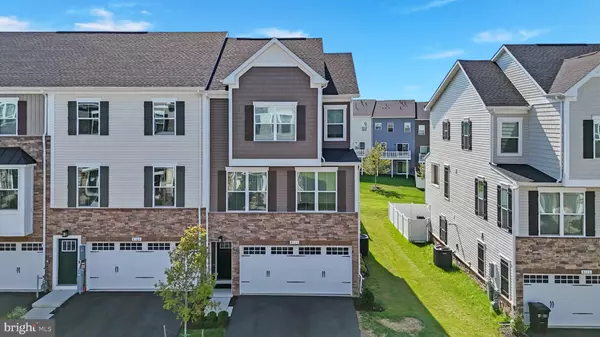 8111 PRIMROSE LN, Laurel, MD 20723