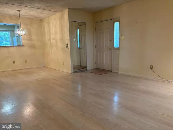Elkins Park, PA 19027,1201 VALLEY GLEN RD ##211