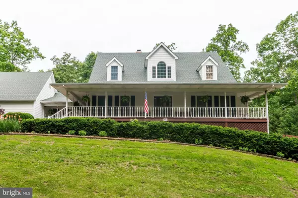 Winchester, VA 22602,430 SADDLEBACK LN