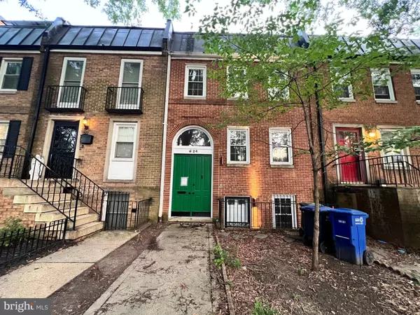 624 G ST SW, Washington, DC 20024