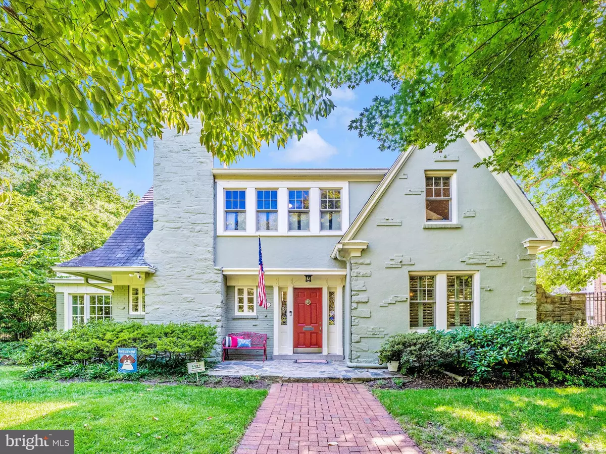 Chevy Chase, MD 20815,3902 ASPEN ST