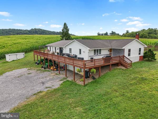 12586 GREENWOOD RD, Huntingdon, PA 16652
