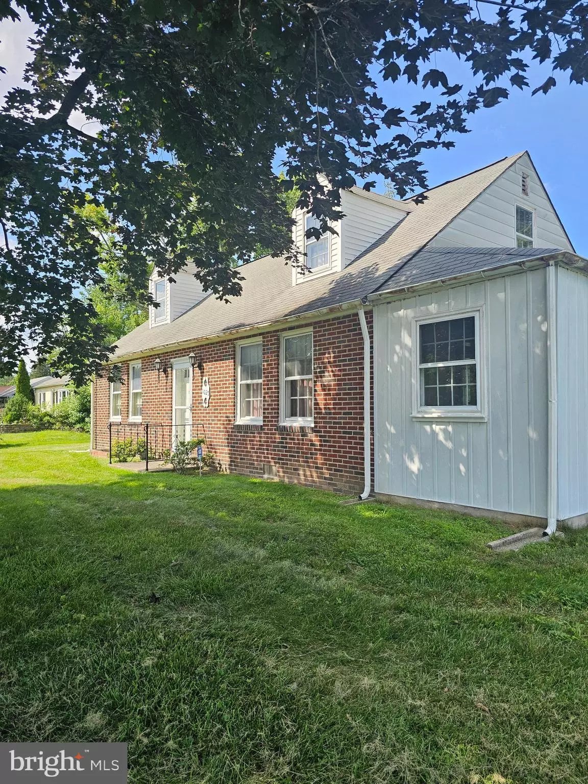 Blue Bell, PA 19422,1025 SKIPPACK PIKE