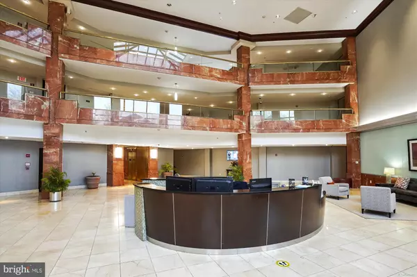 Falls Church, VA 22043,2230 GEORGE C MARSHALL DR #617
