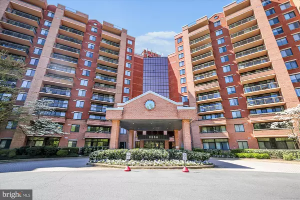 Falls Church, VA 22043,2230 GEORGE C MARSHALL DR #617