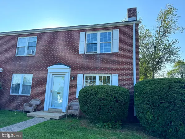 200 N MAPLEWOOD DR #D1, Pottstown, PA 19464