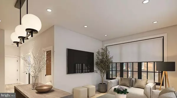 Philadelphia, PA 19107,326 N 12TH ST #201