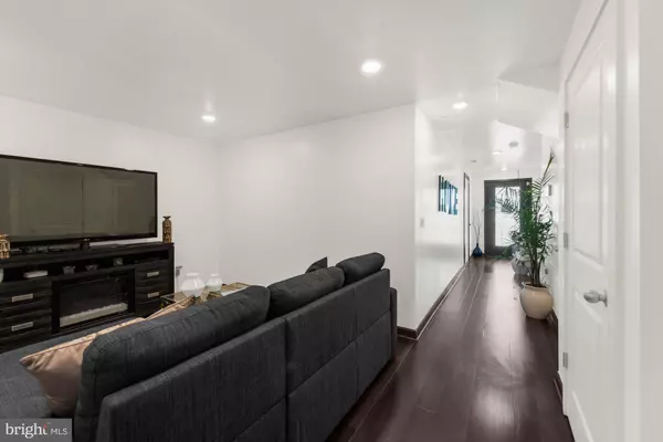 Coopersburg, PA 18036,7555 CLAYTON AVE