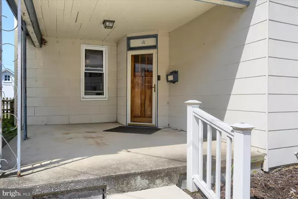 Mechanicsburg, PA 17055,10 S WASHINGTON ST