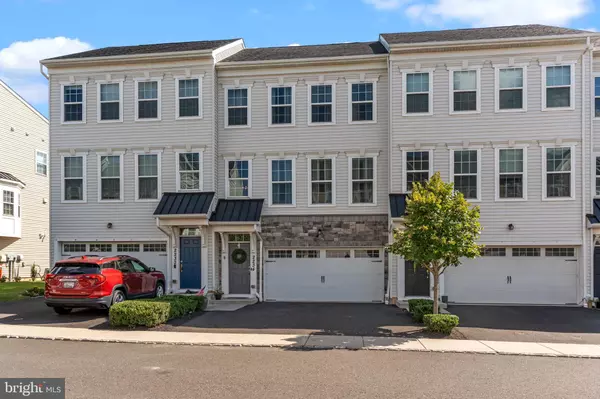 2234 EVIN DR, Warrington, PA 18976