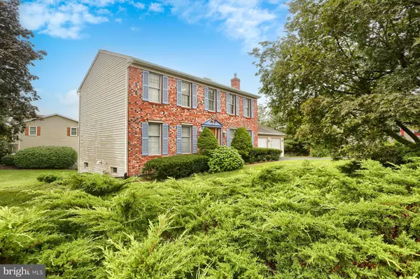 Harrisburg, PA 17111,6418 GILLINGHAM LN