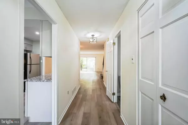 Wallingford, PA 19086,991 PUTNAM BLVD #79