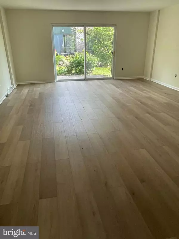 Wallingford, PA 19086,991 PUTNAM BLVD #79