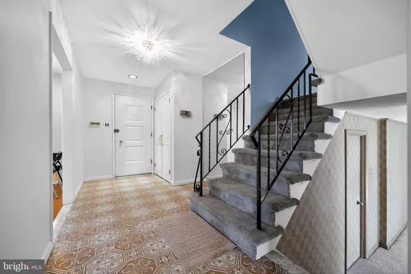 Huntingdon Valley, PA 19006,1861 LIPPINCOTT RD