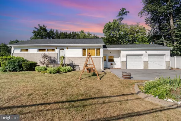 93 OLD WILLOW MILL RD, Mechanicsburg, PA 17050