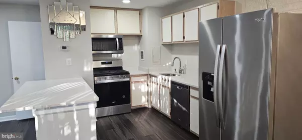 Hyattsville, MD 20783,1802 METZEROTT RD #503