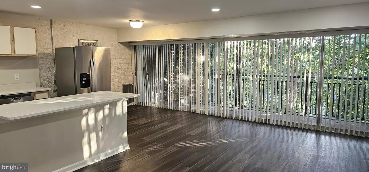 1802 METZEROTT RD #503, Hyattsville, MD 20783