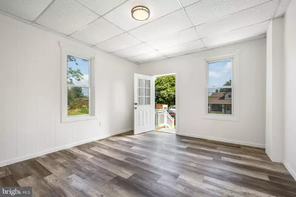 Birdsboro, PA 19508,240 OLD RIVER RD