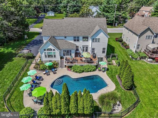 882 SHAVERTOWN RD, Garnet Valley, PA 19060