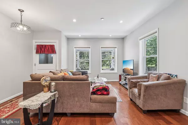 Trenton, NJ 08618,1054 STUYVESANT AVE