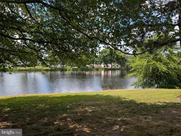Southampton, NJ 08088,42 CHATHAM PL #269