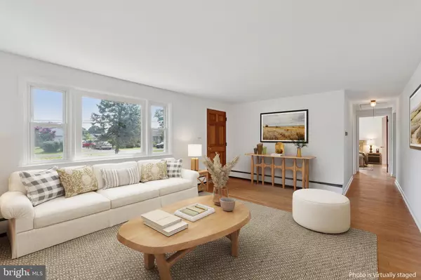 Royersford, PA 19468,43 OAK LN