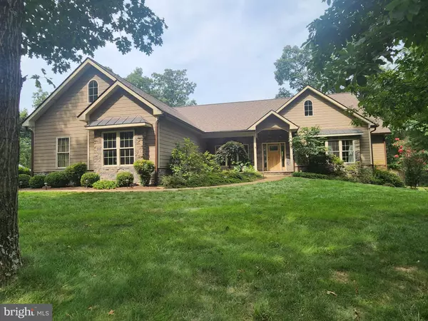 103 COMFORTER LN, Clear Brook, VA 22624