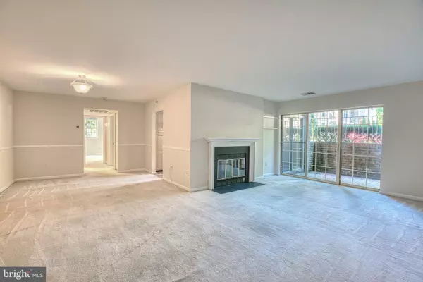 Sparks Glencoe, MD 21152,14205 QUAIL CREEK WAY #101