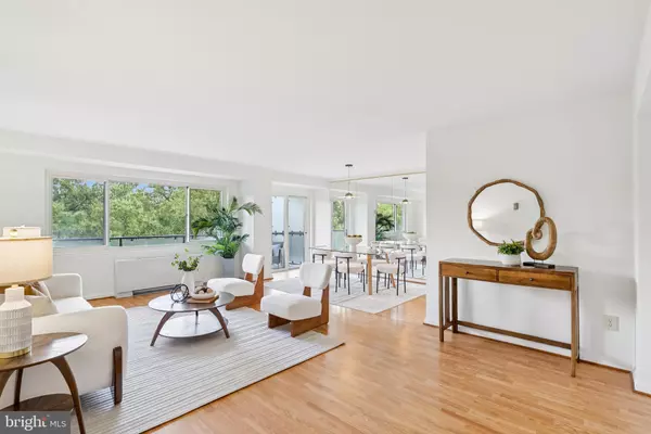 Washington, DC 20016,4201 CATHEDRAL AVE NW #808E