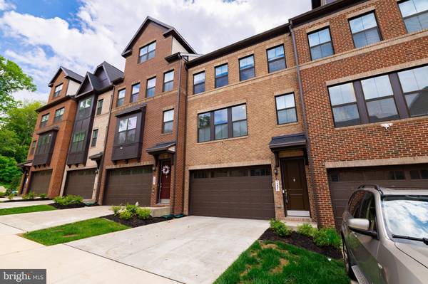 7207 MOUNTAINEER DR,  Alexandria,  VA 22306