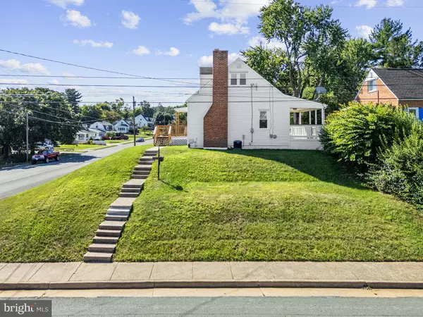 Front Royal, VA 22630,839 WILLIAM ST