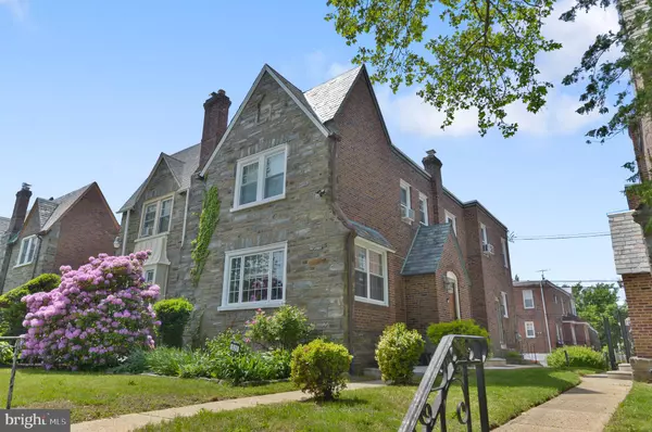 Philadelphia, PA 19119,523 E ALLENS LN