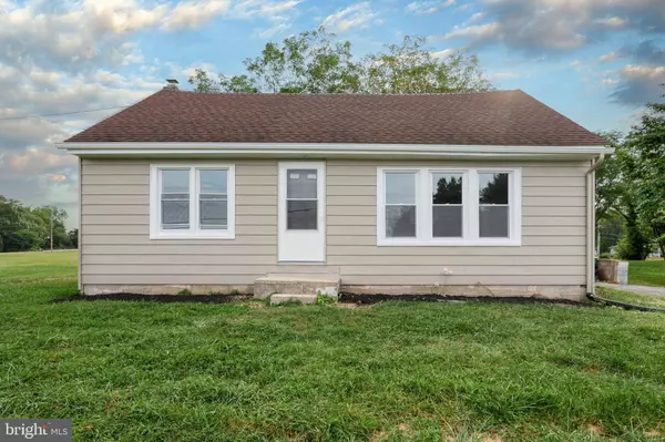 455 PETERSBURG RD, Carlisle, PA 17015