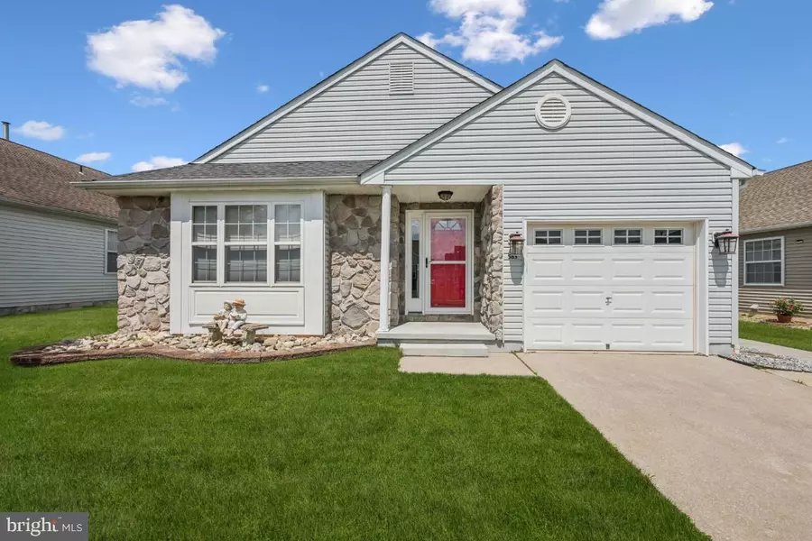 563 DORAL DR, Williamstown, NJ 08094