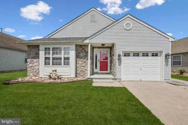 563 DORAL DR, Williamstown, NJ 08094