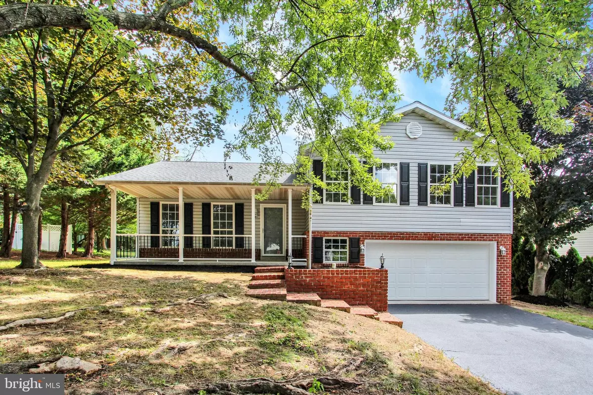 Hanover, PA 17331,66 GARDENIA DR