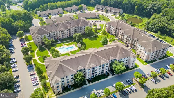 Newark, DE 19713,3000-UNIT FOUNTAINVIEW CIR #3412
