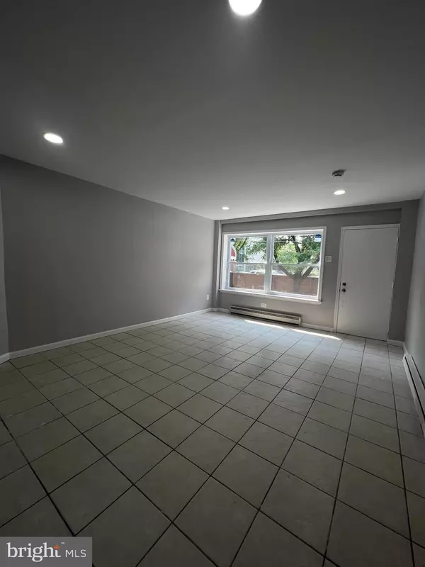 Philadelphia, PA 19145,2311 S BUCKNELL ST
