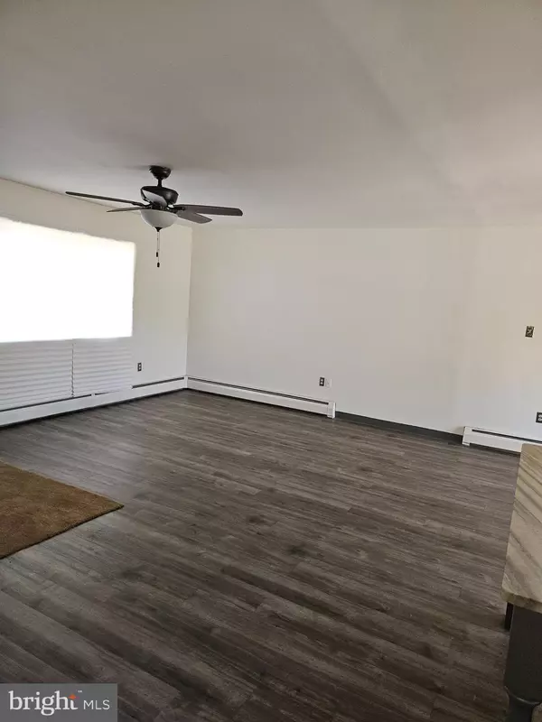 Harrisburg, PA 17111,7860 CHAMBERS HILL RD