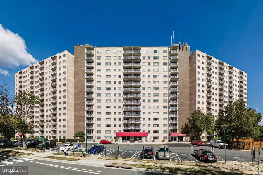 2500 N VAN DORN ST #801, Alexandria, VA 22302