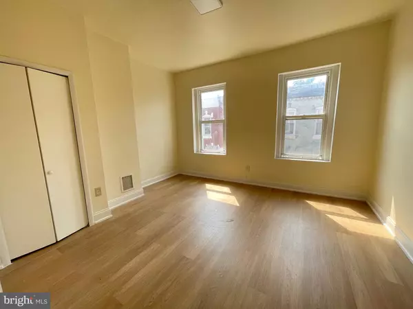 Philadelphia, PA 19148,2319 S BEULAH ST