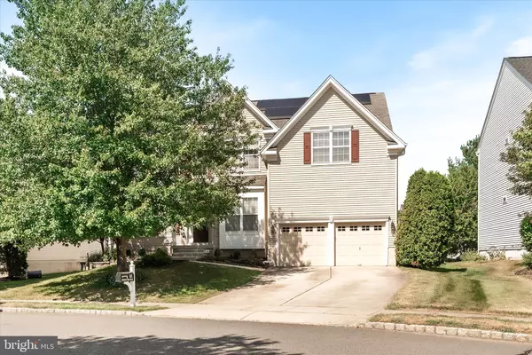 62 MEADOW RUN RD, Bordentown, NJ 08505