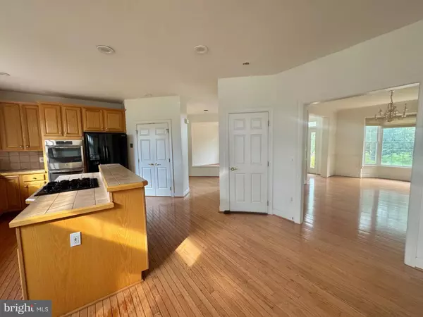 Ashburn, VA 20147,21931 HYDE PARK DR