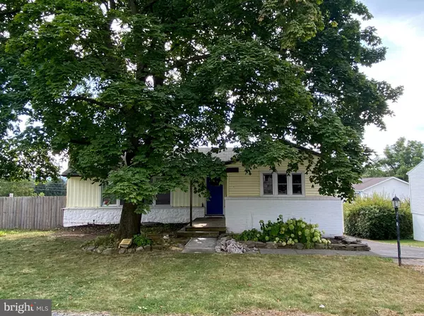 125 LILAC LN, State College, PA 16803