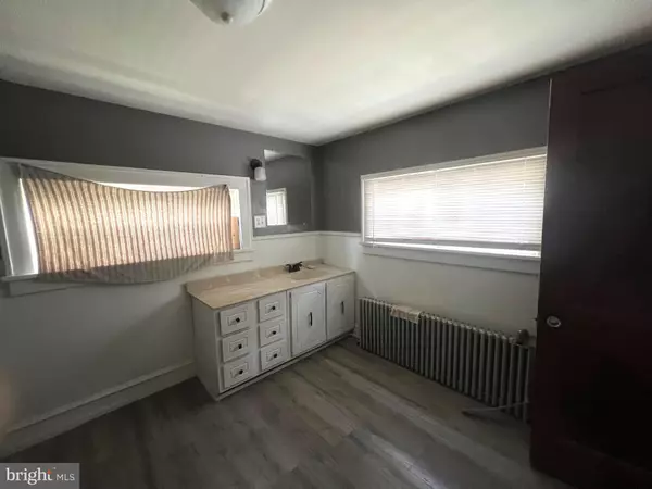 Millville, NJ 08332,35 CEDAR ST