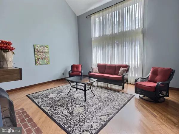 Newark, DE 19711,5 WHITEHAVEN CT