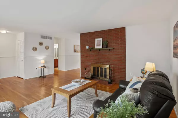 Laurel, MD 20724,331 OLD LINE AVE